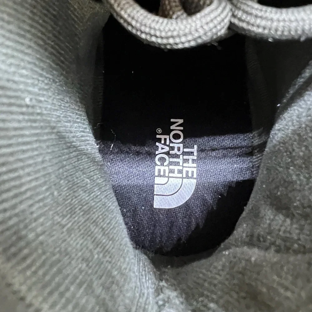 The North Face Chilkat Nylon II Boots Mens 10 Grey Waterproof Insulated NF0A4OAH